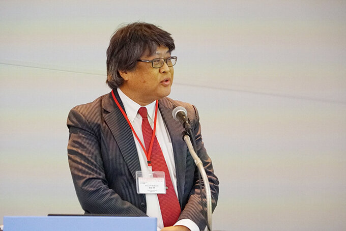 登壇する中村英樹さん